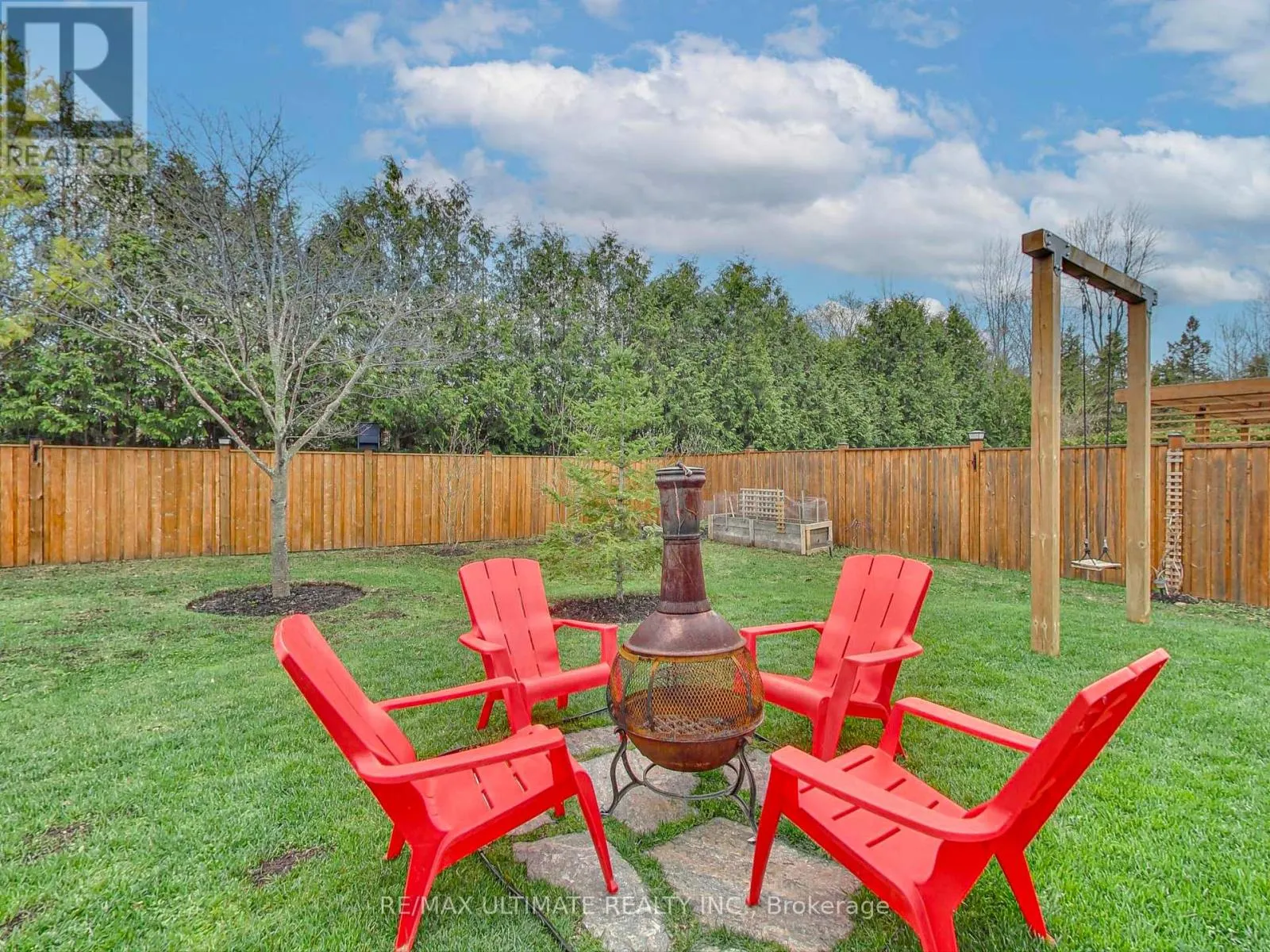 121 LILY DRIVE