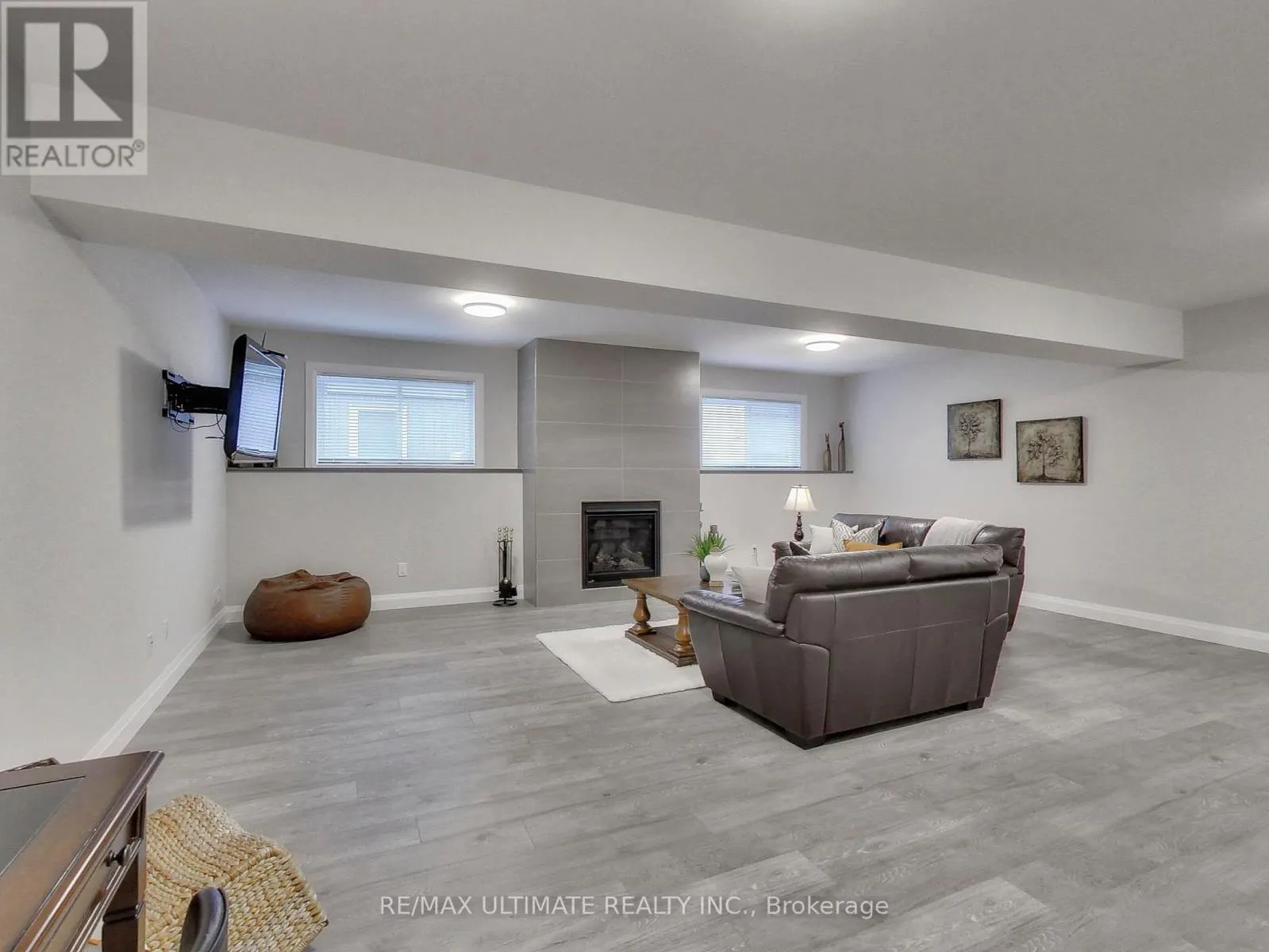 121 LILY DRIVE