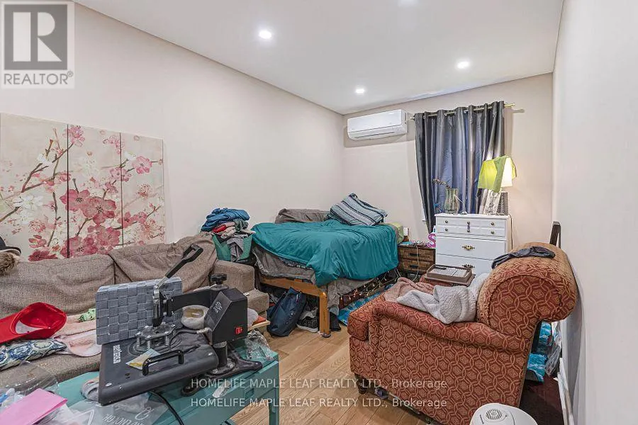 17 MIDDLEBROOK ROAD