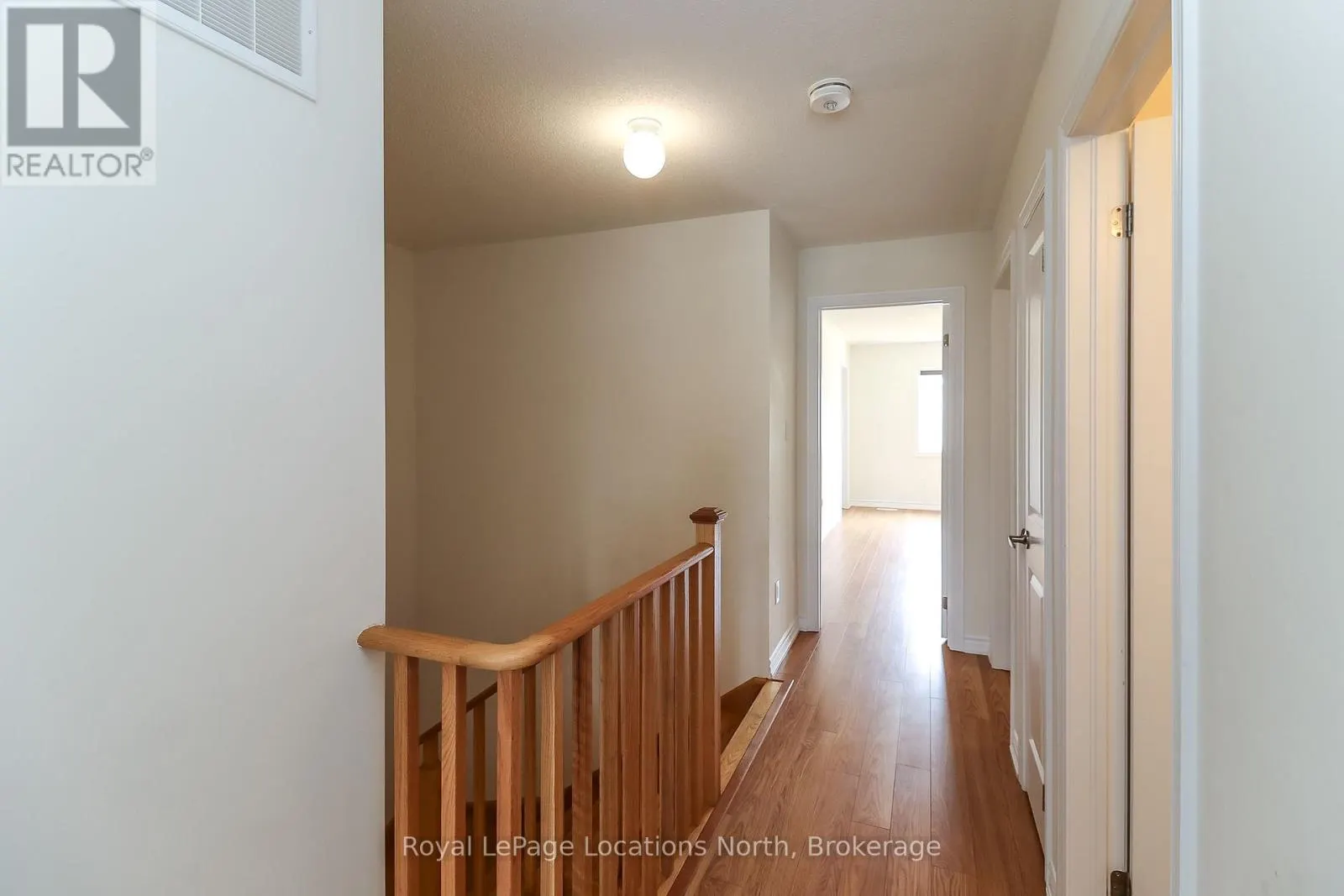 6 DURHAM AVENUE