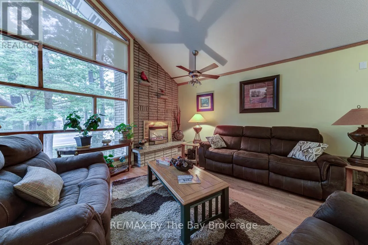 1819 RIVER ROAD W
