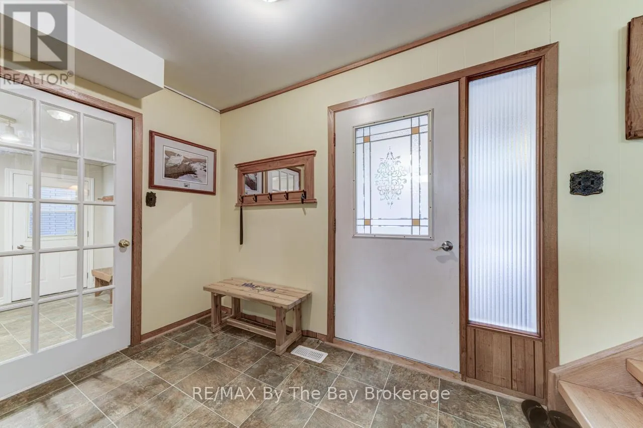 1819 RIVER ROAD W