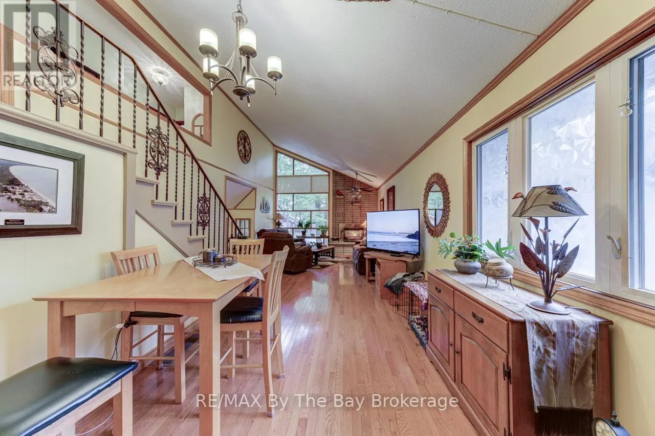 1819 RIVER ROAD W