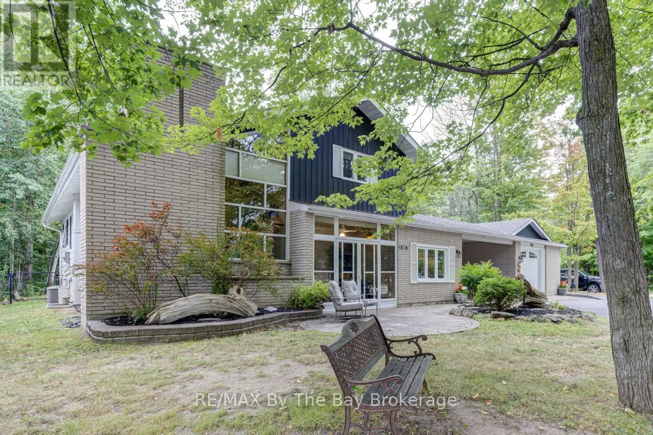 1819 RIVER ROAD W