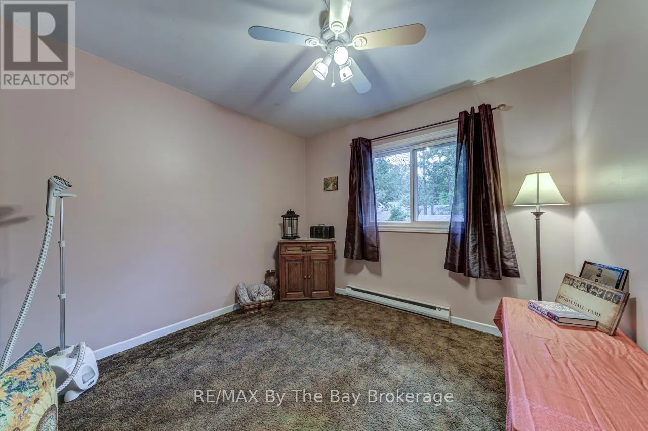 1819 RIVER ROAD W