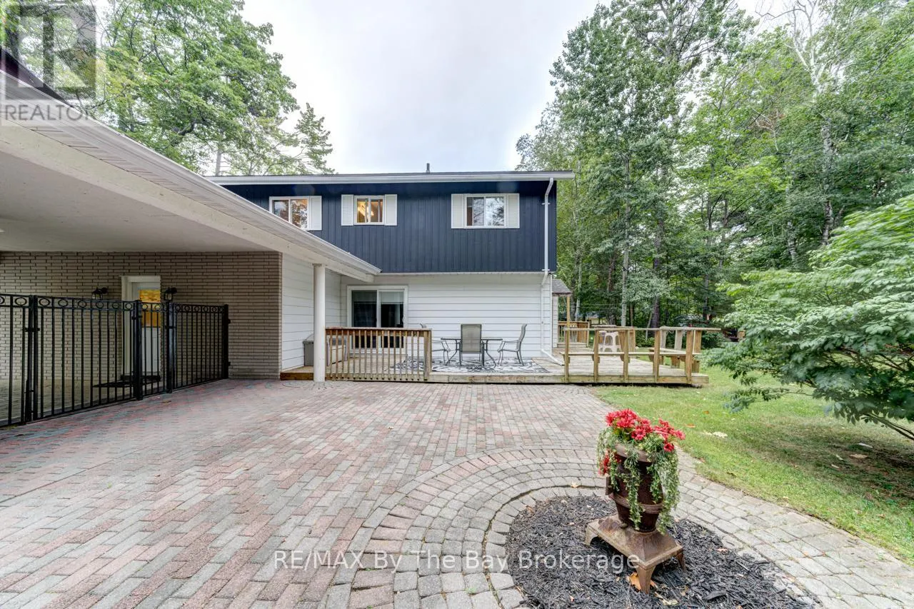 1819 RIVER ROAD W
