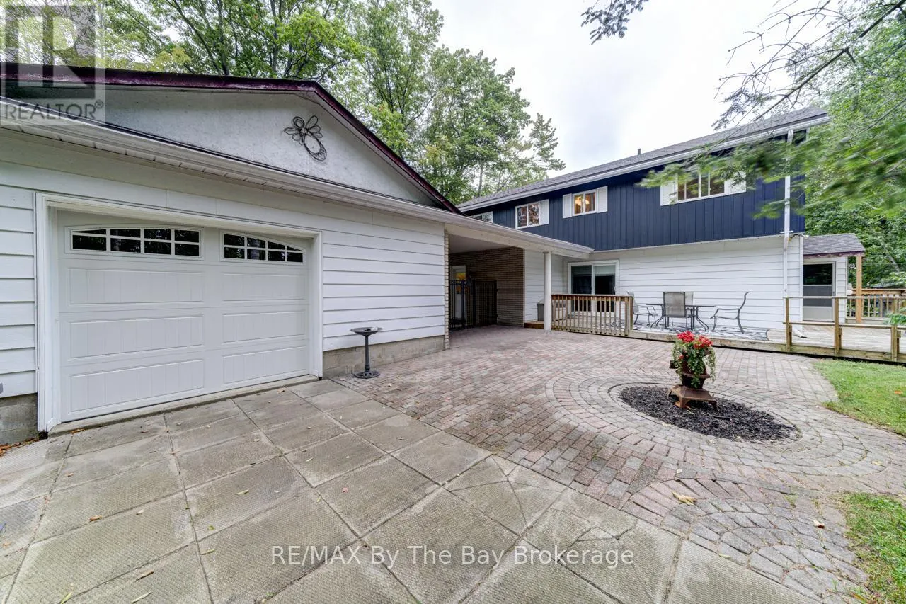 1819 RIVER ROAD W