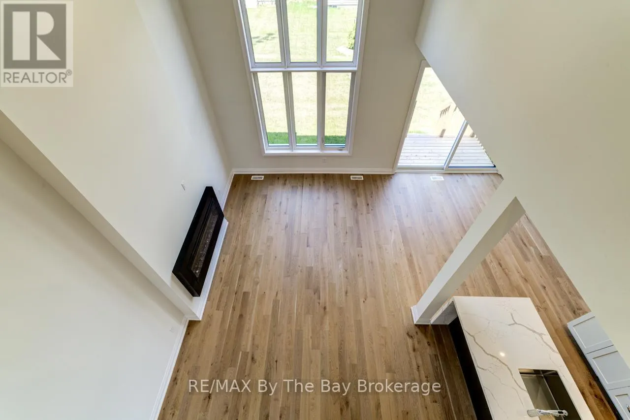 11 SUN VALLEY AVENUE