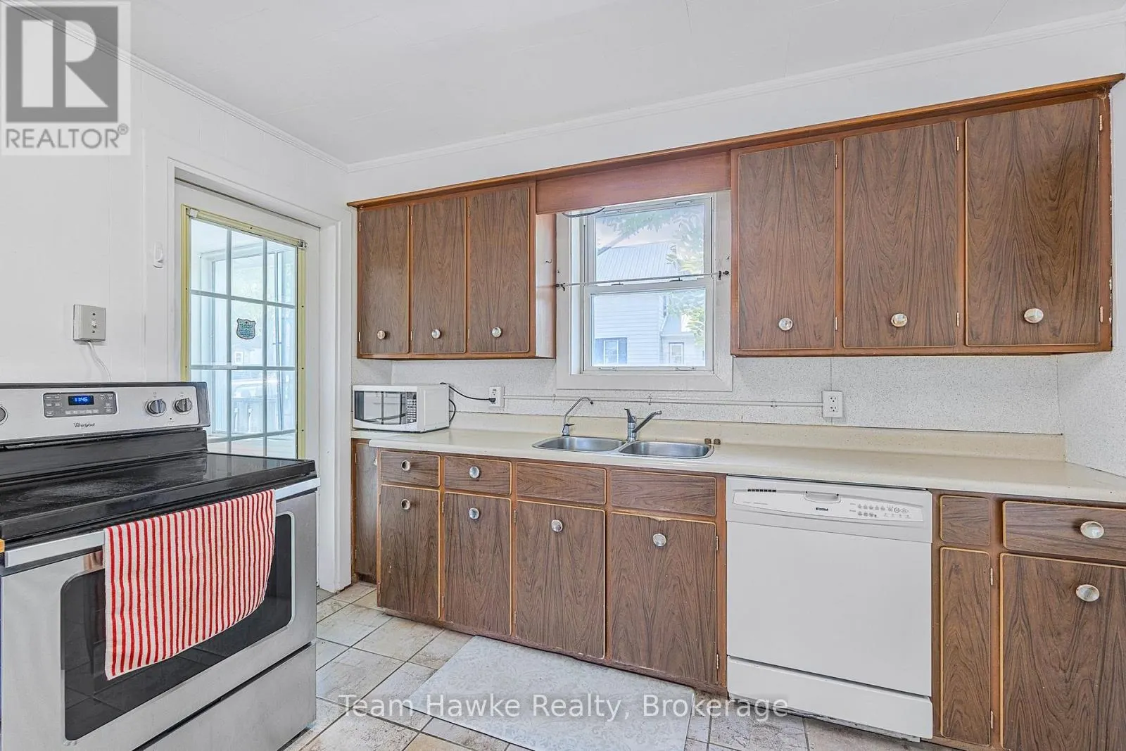 344 MIDLAND AVENUE