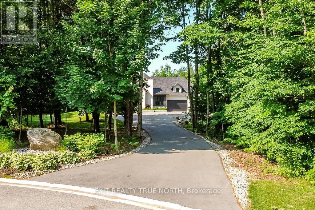 4 SYCAMORE CIRCLE