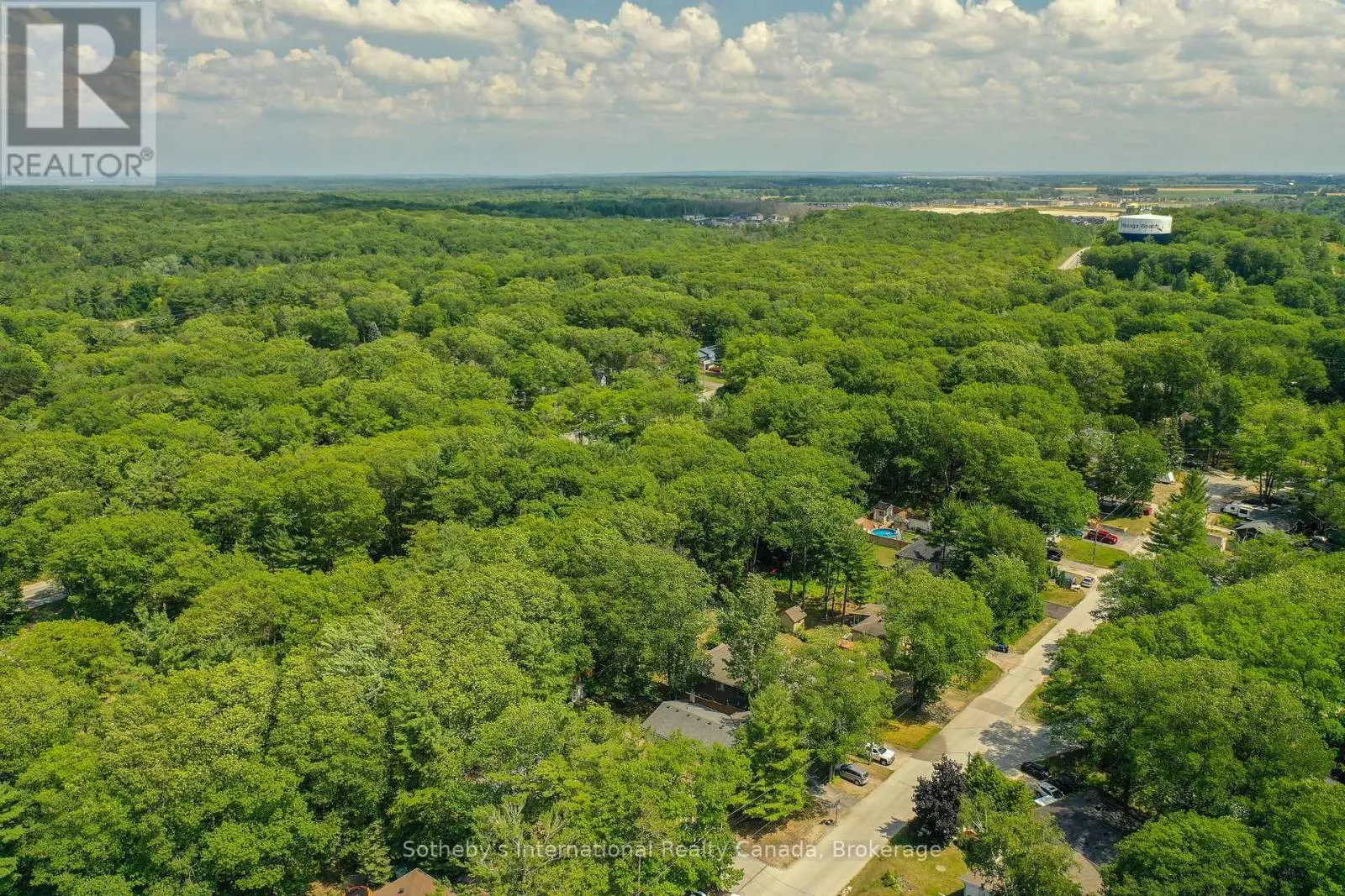 33 PARKWOOD DRIVE