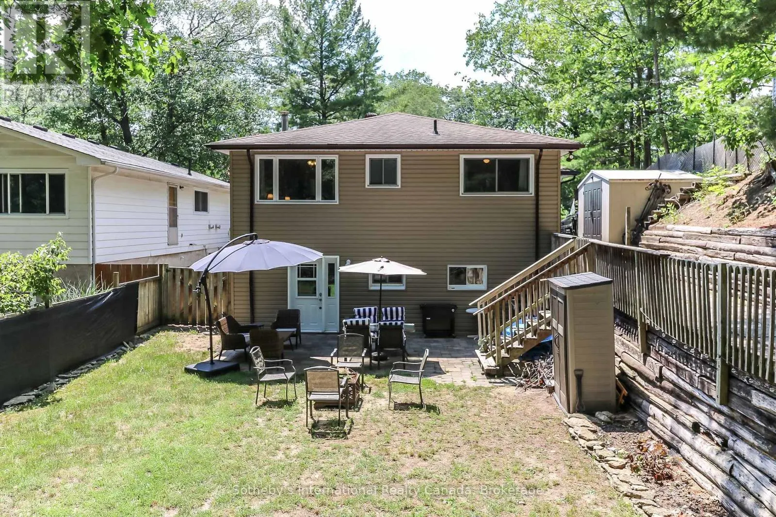 33 PARKWOOD DRIVE