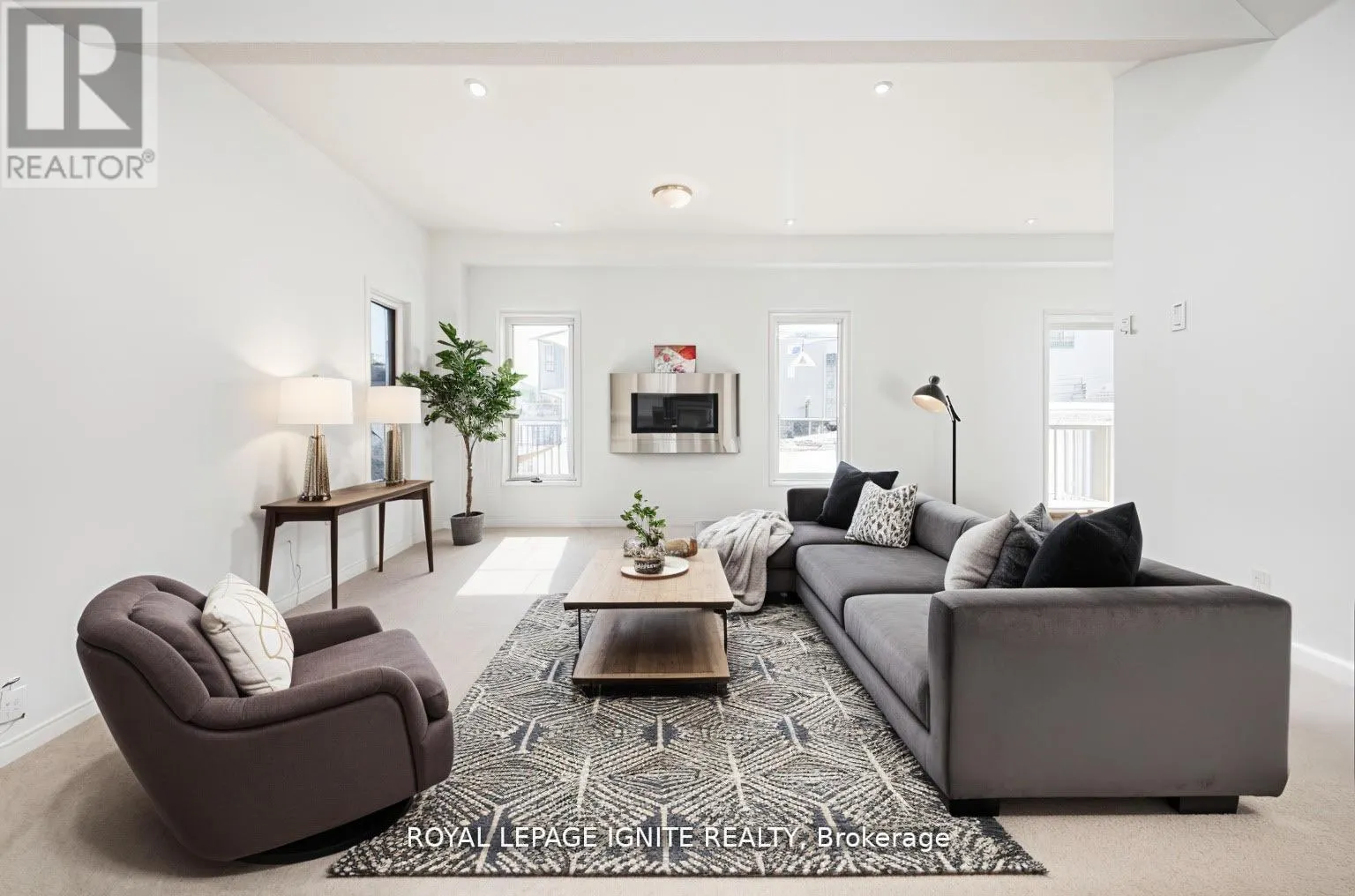 264 DIANA DRIVE