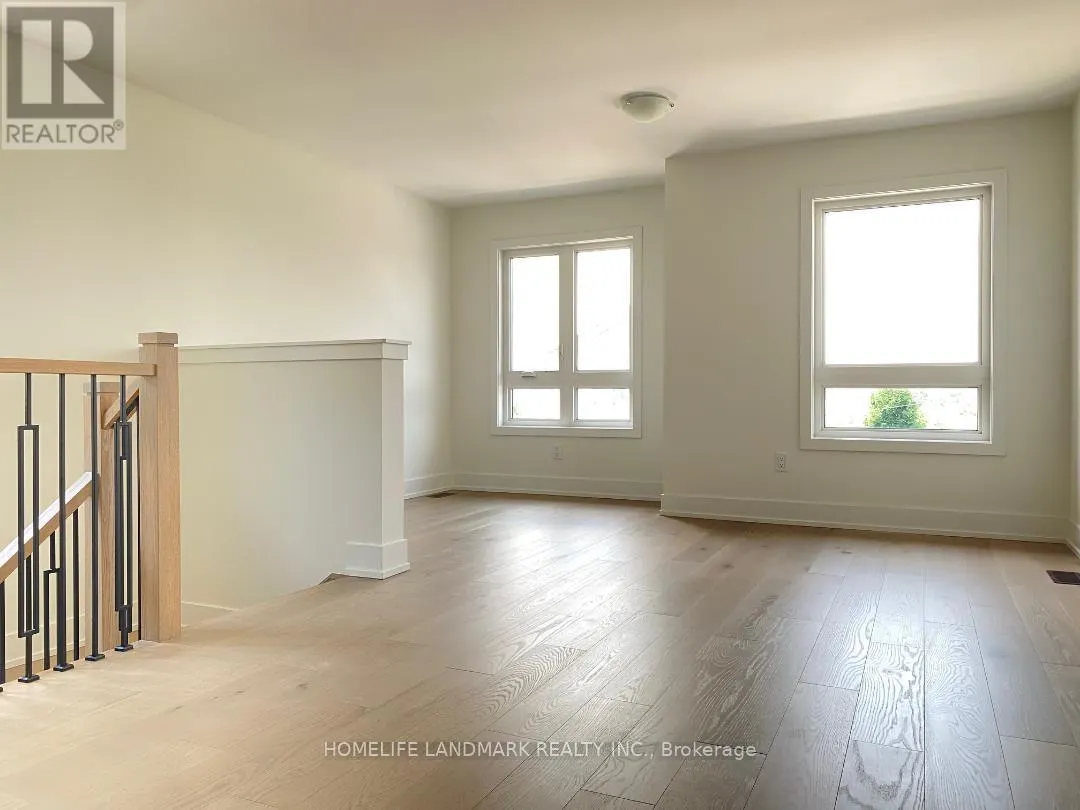 32 WEST OAK TRAIL
