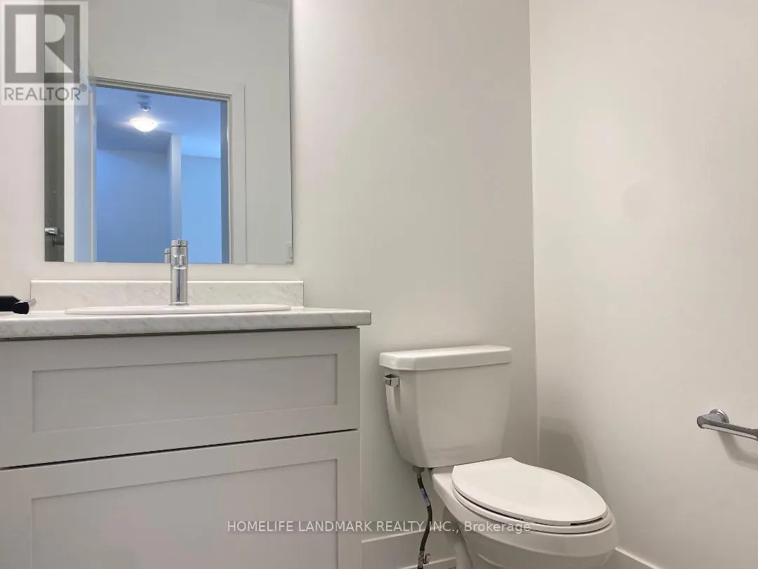32 WEST OAK TRAIL