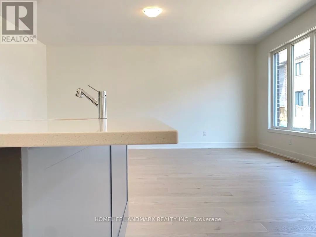 32 WEST OAK TRAIL