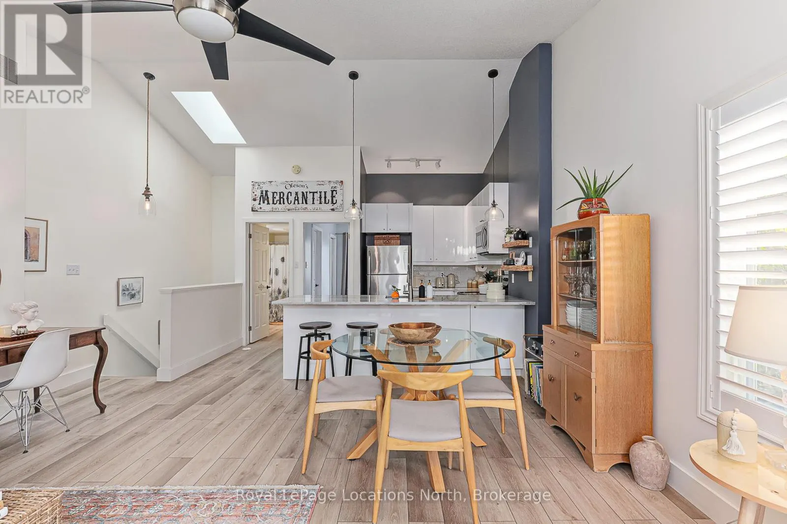 13 - 5 HARBOUR STREET E, #13