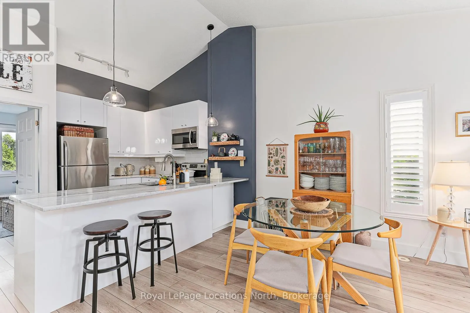 13 - 5 HARBOUR STREET E, #13