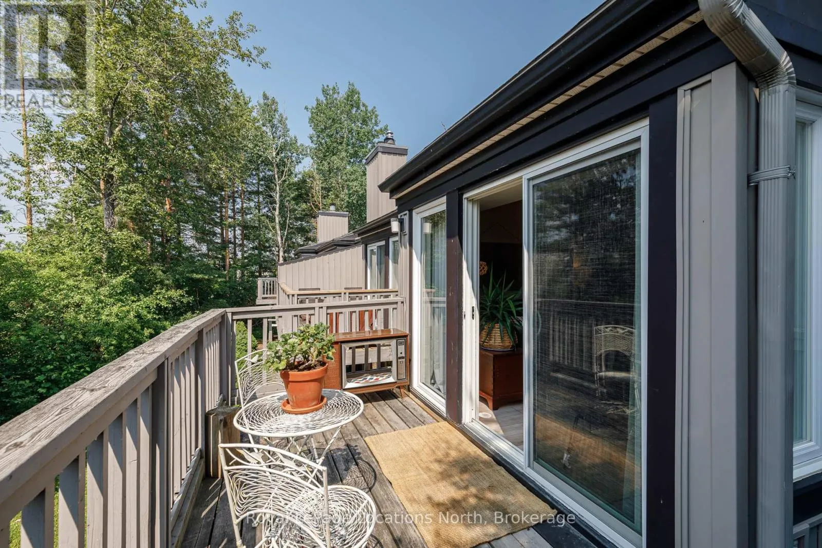 13 - 5 HARBOUR STREET E, #13