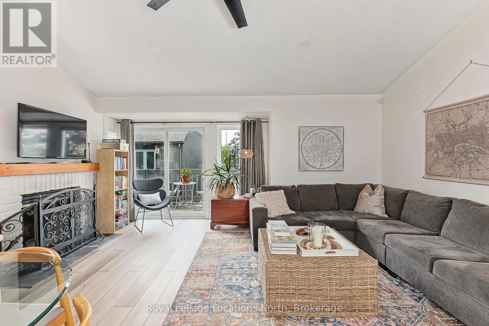 13 - 5 HARBOUR STREET E, #13
