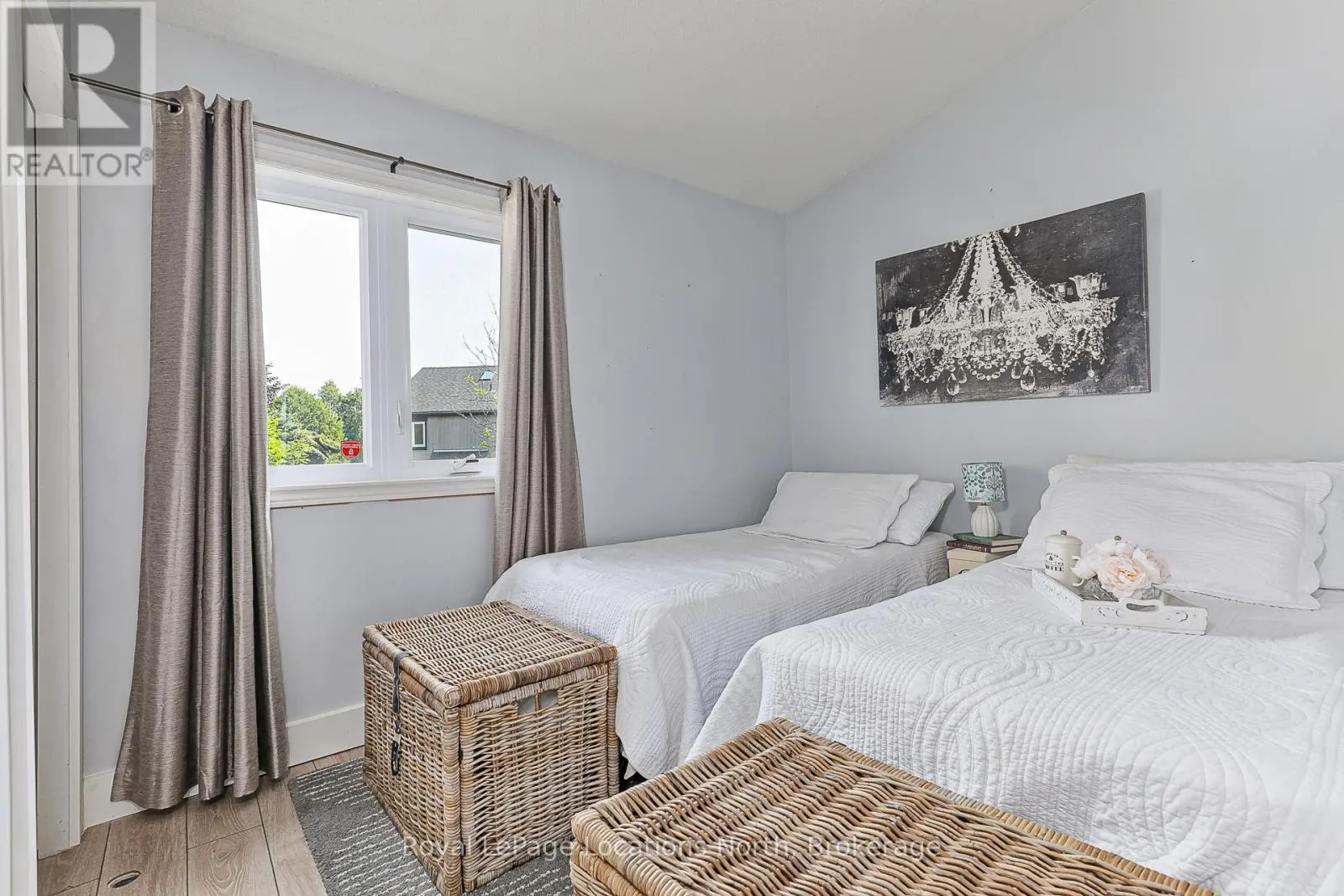 13 - 5 HARBOUR STREET E, #13