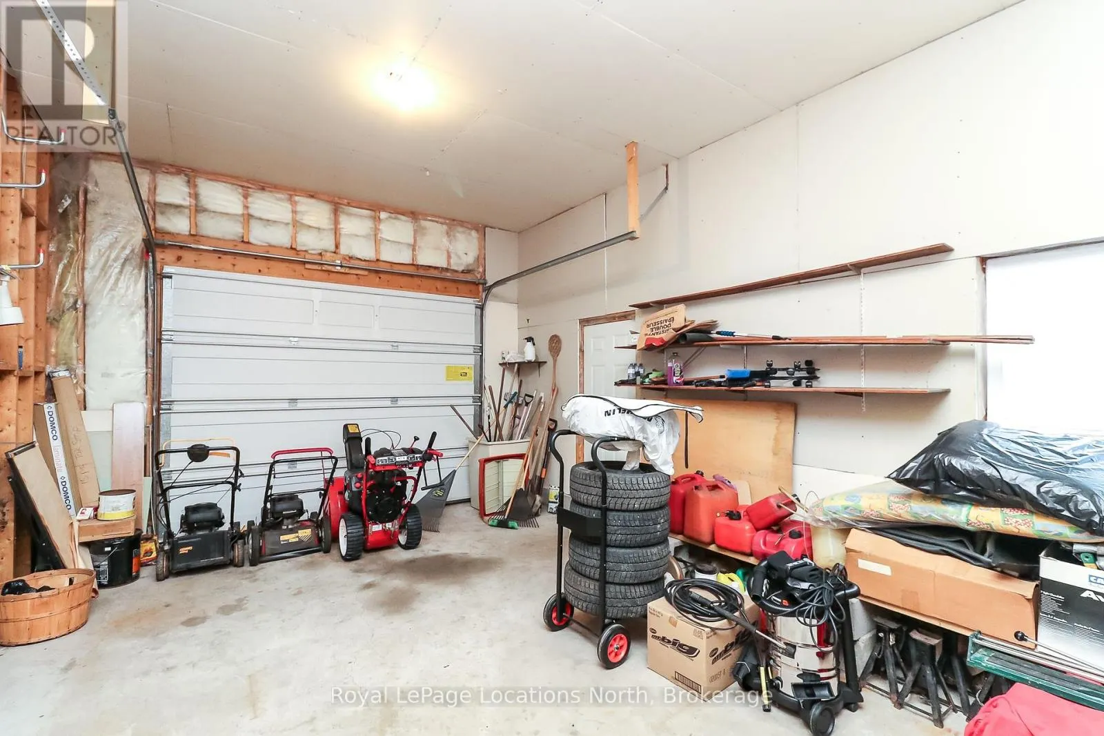 1320 RIVER ROAD W