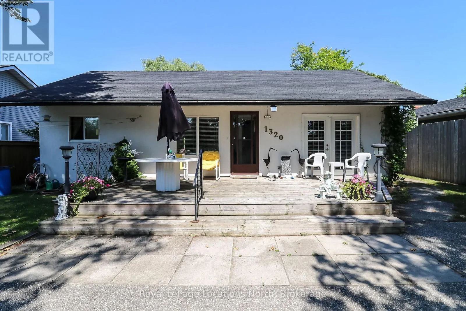 1320 RIVER ROAD W