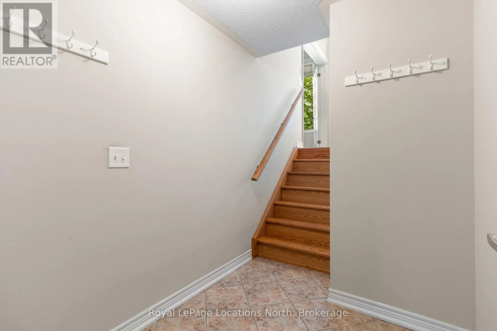 8 BROADPOINT STREET