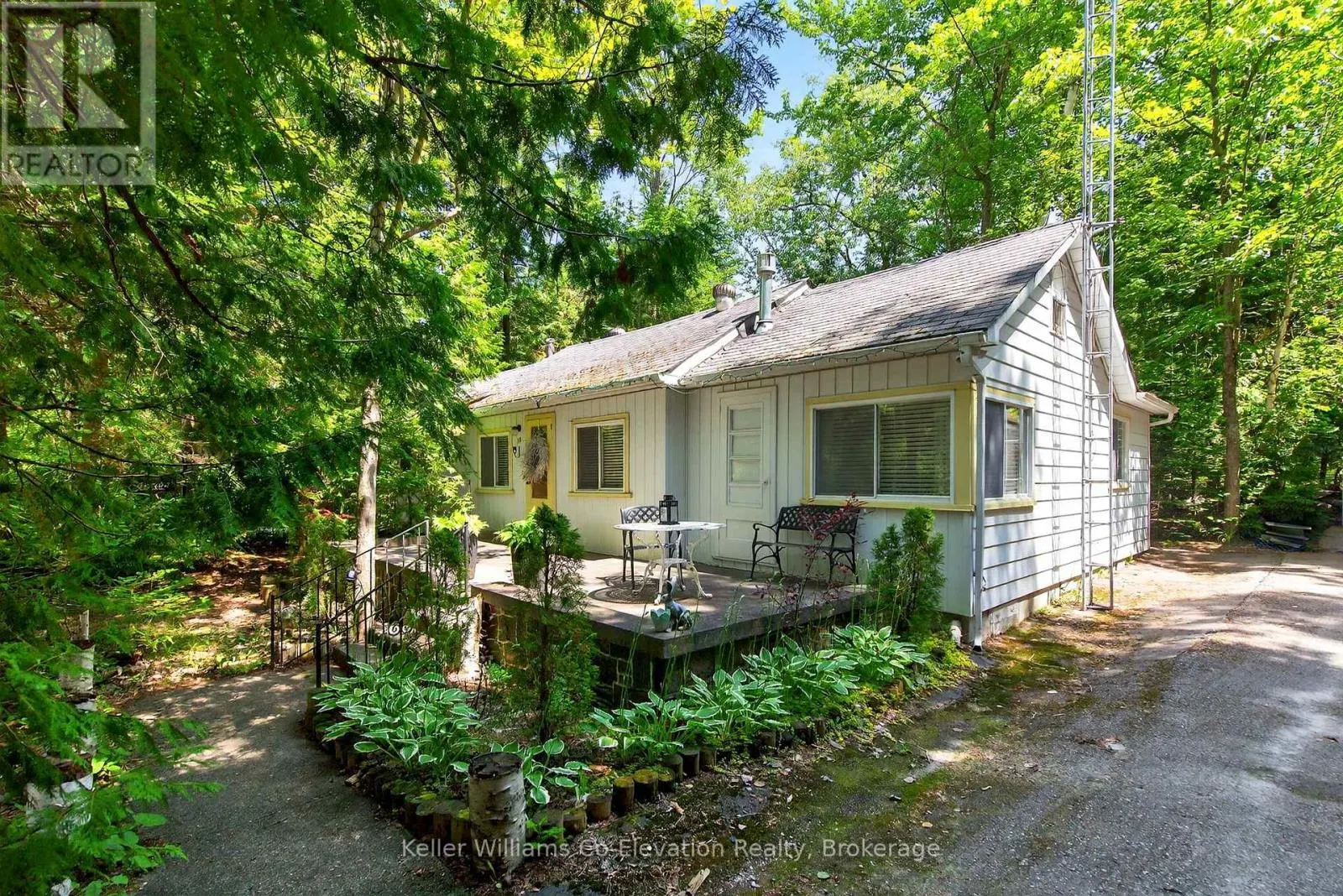 19 EVANS DRIVE