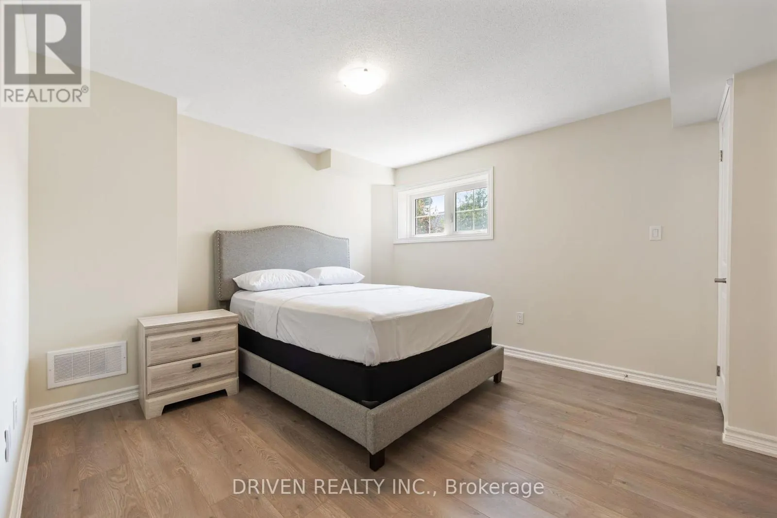 UNIT #B - 61 WESTBURY ROAD
