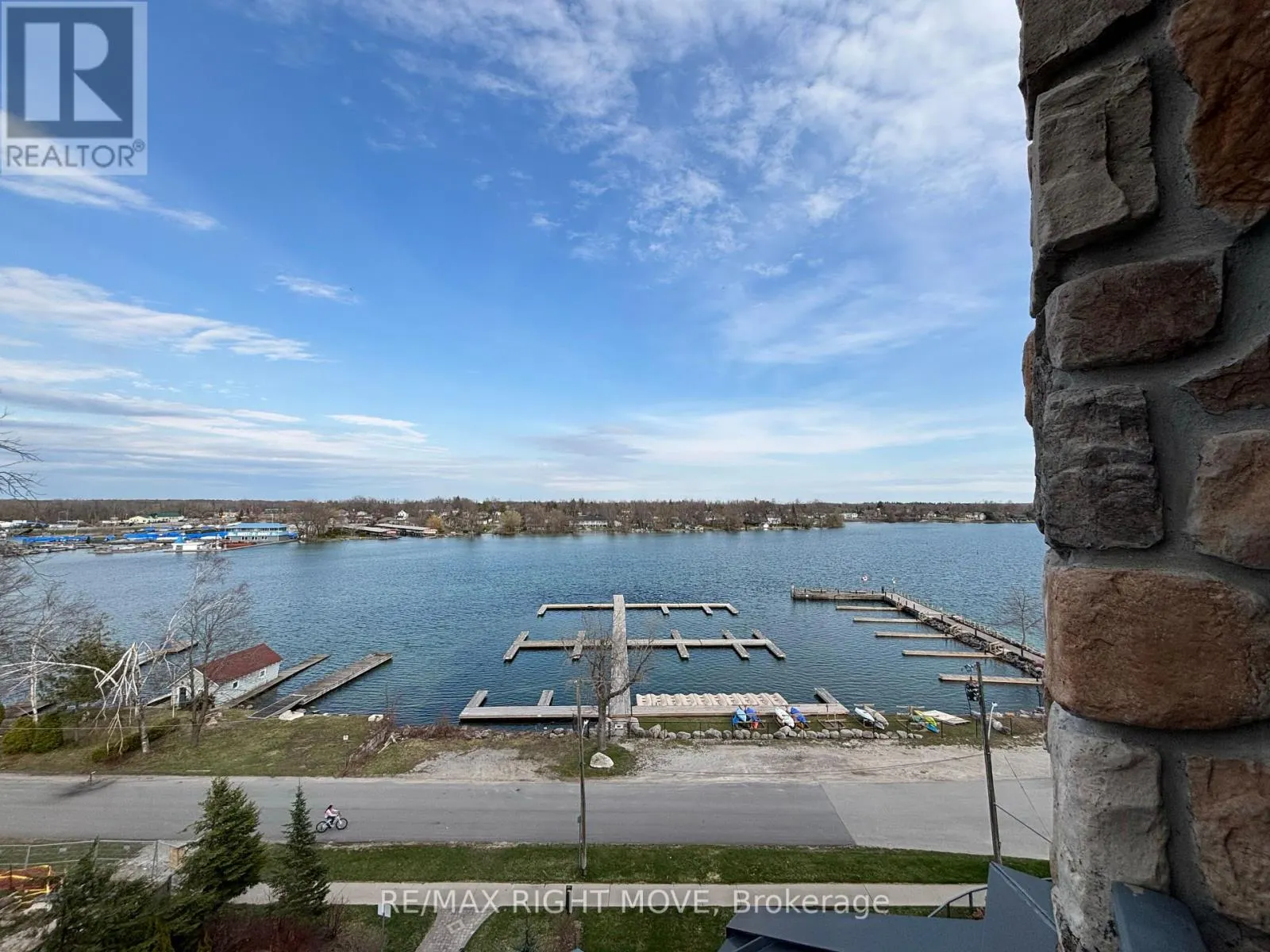 504 - 80 ORCHARD POINT