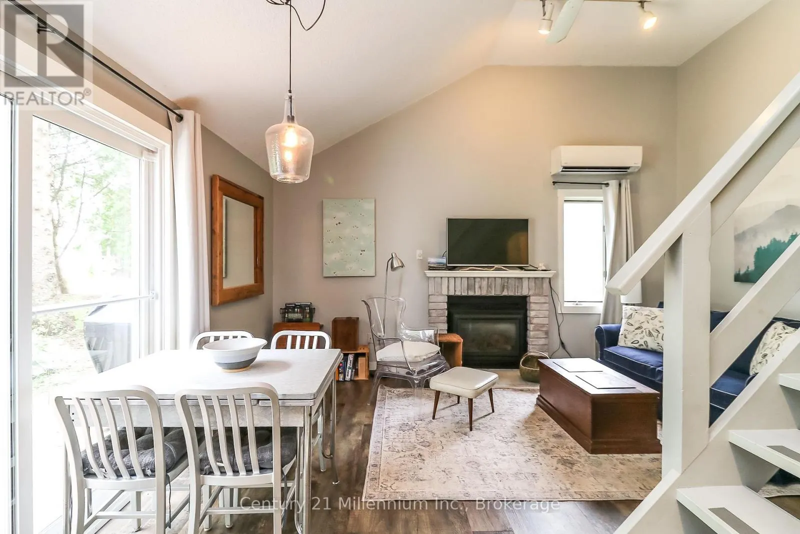 442 OXBOW CRESCENT