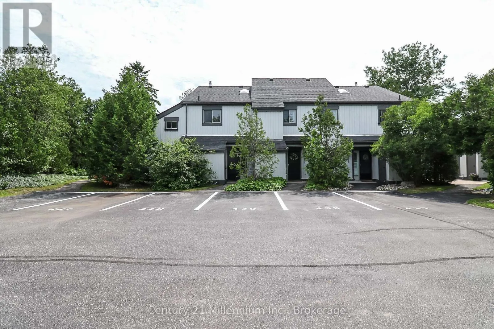 442 OXBOW CRESCENT
