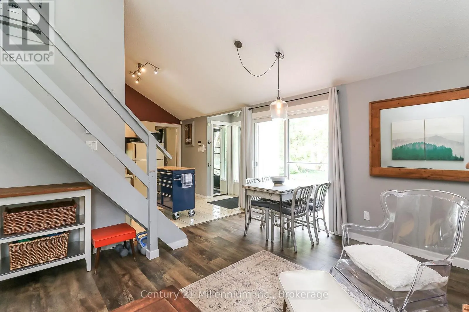 442 OXBOW CRESCENT