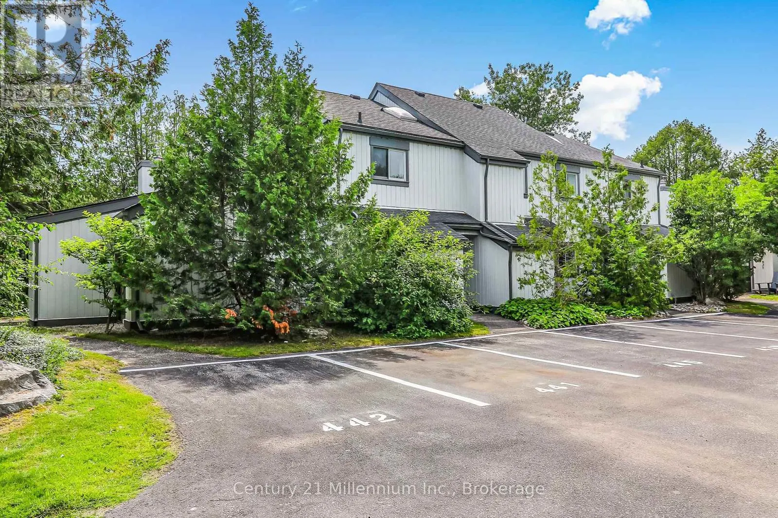 442 OXBOW CRESCENT