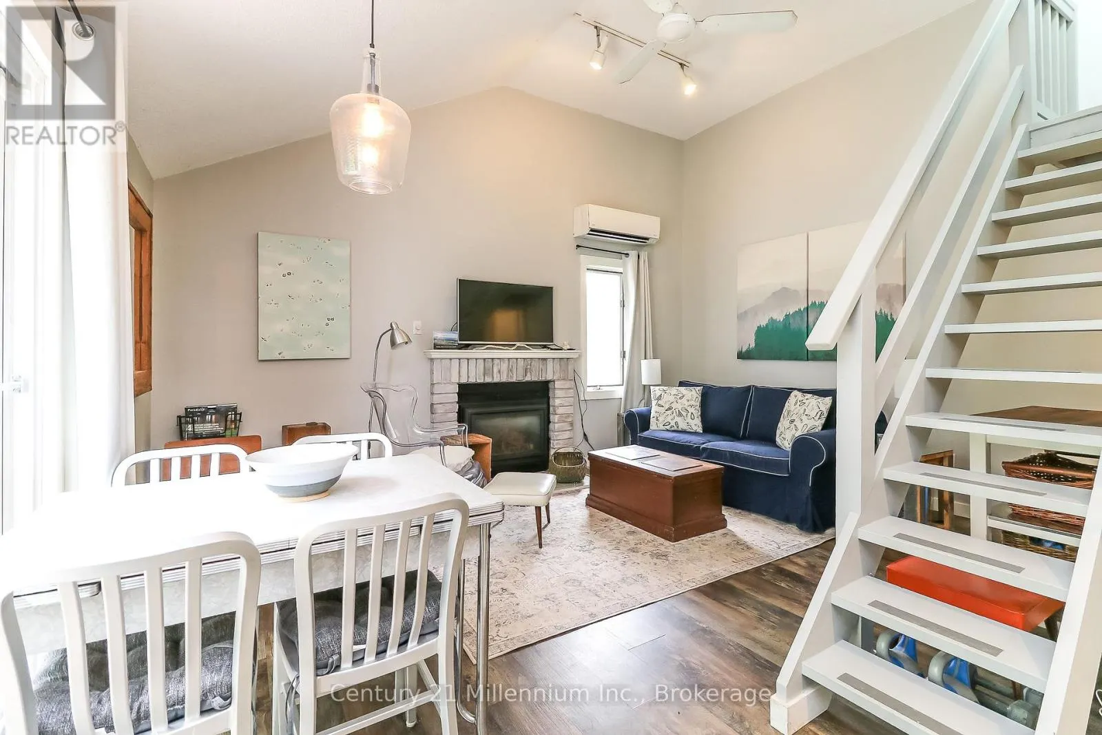 442 OXBOW CRESCENT