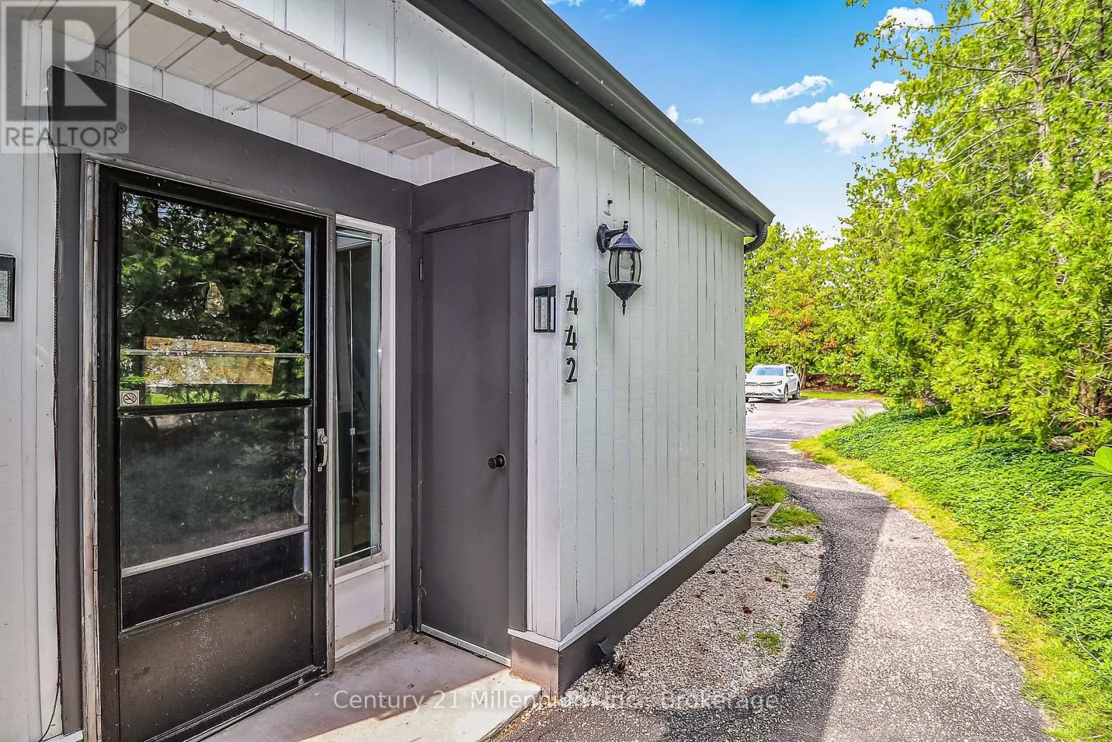 442 OXBOW CRESCENT