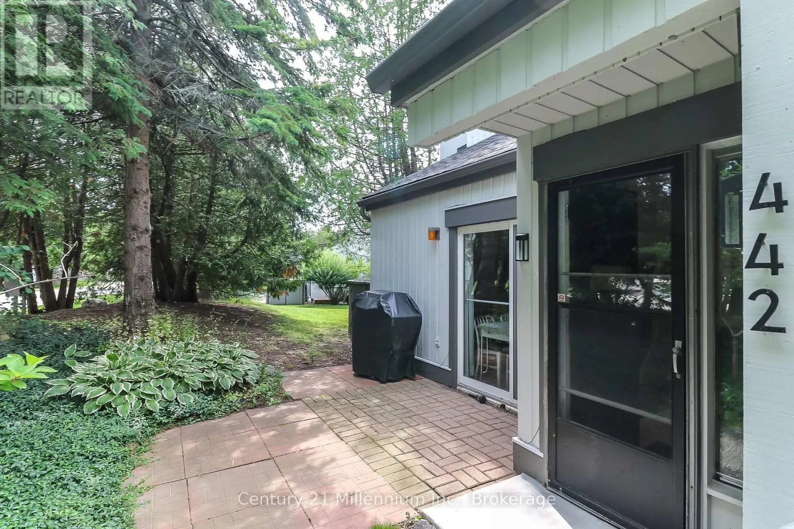 442 OXBOW CRESCENT
