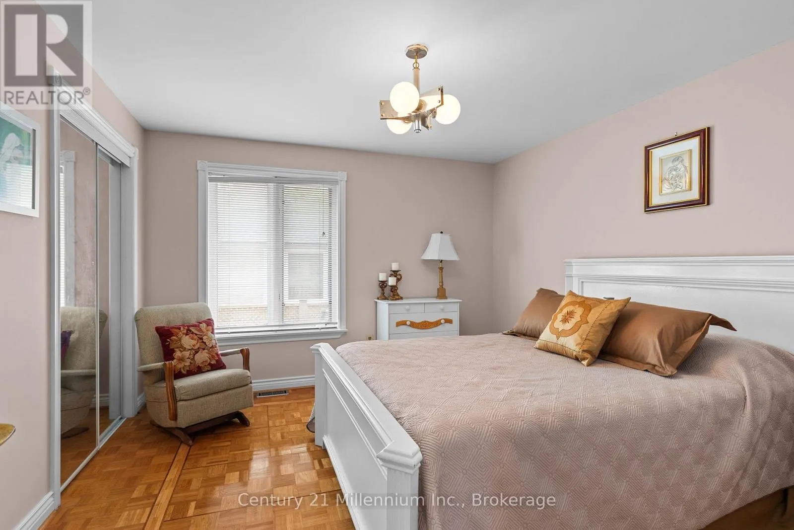 49 32ND STREET N