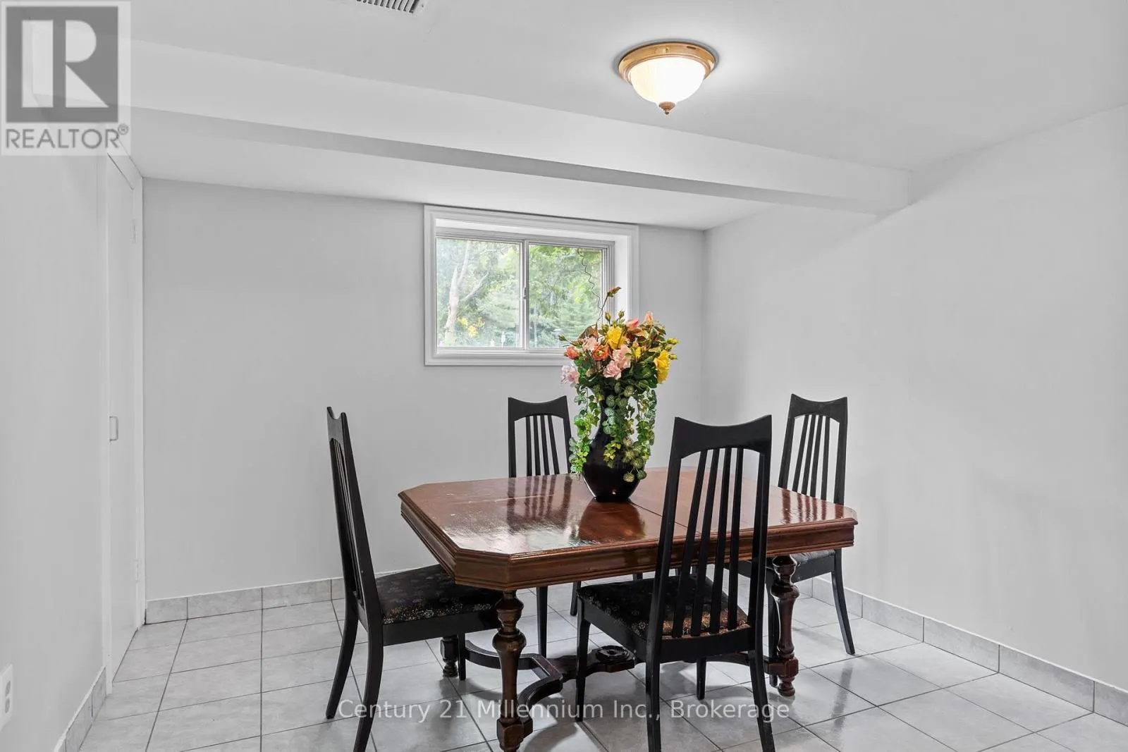 49 32ND STREET N