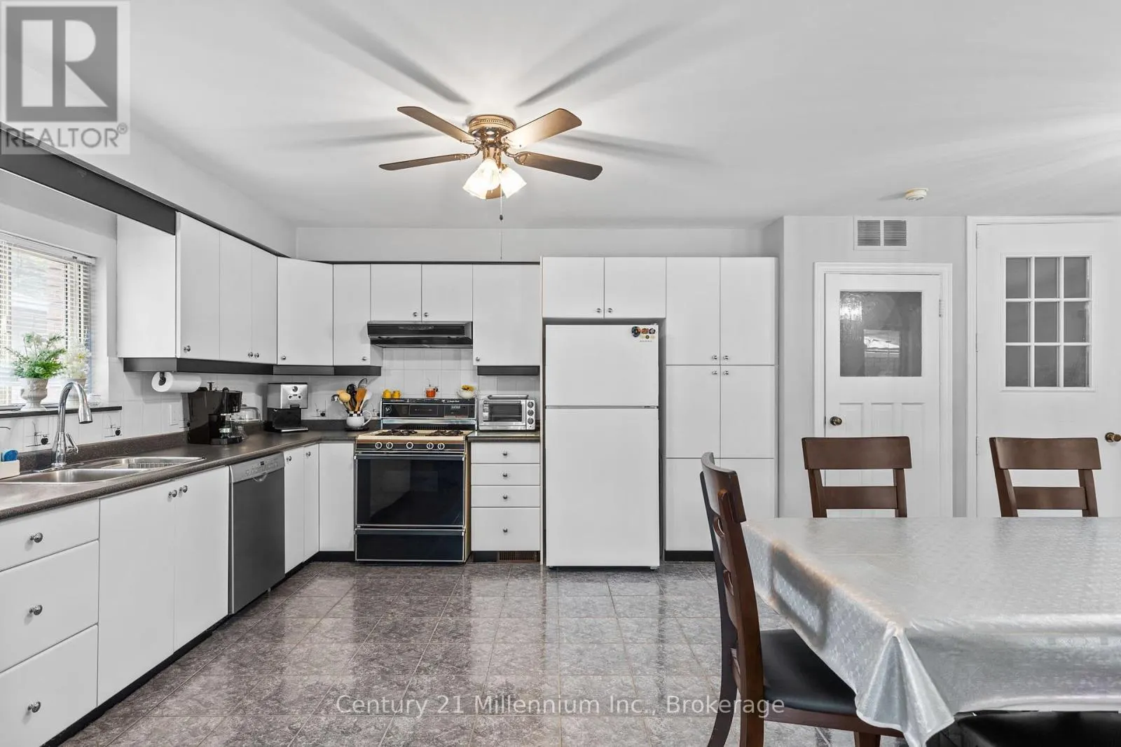 49 32ND STREET N