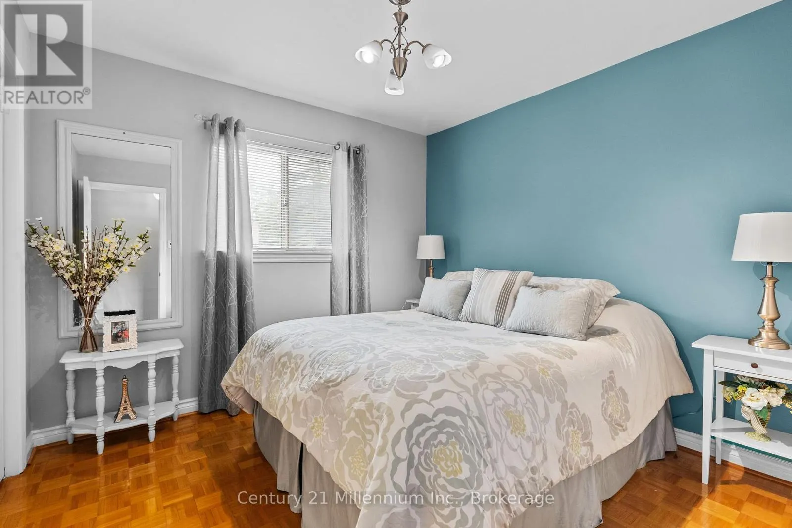 49 32ND STREET N