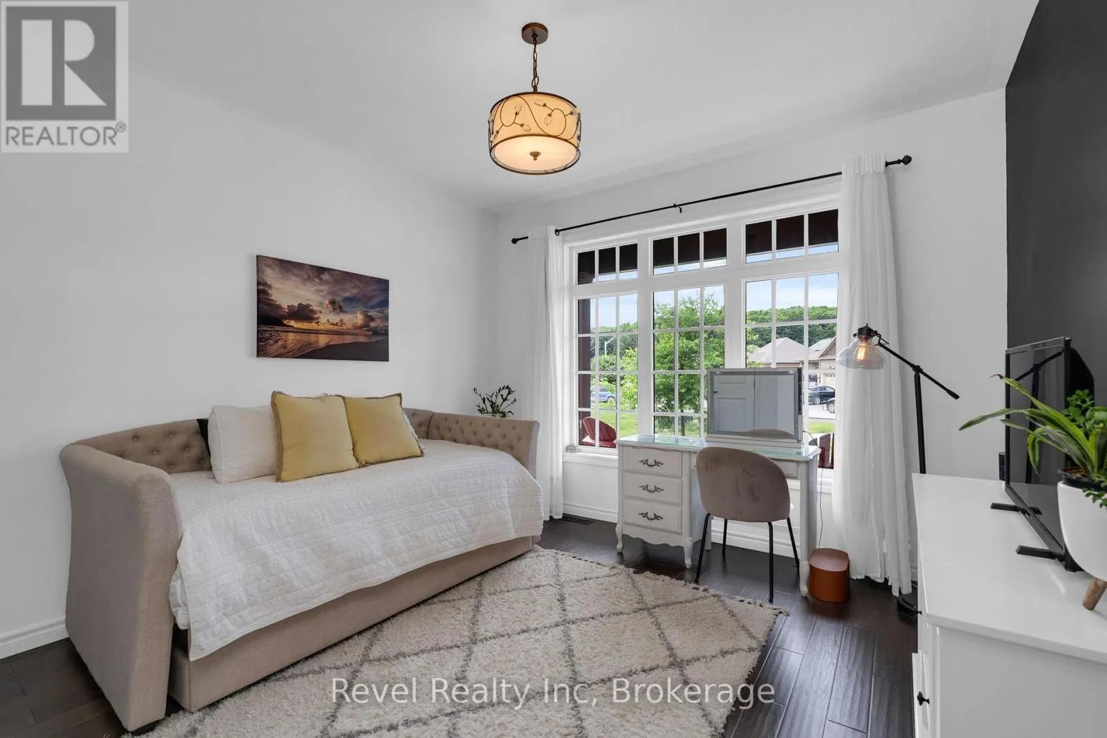 413 RUSS HOWARD DRIVE