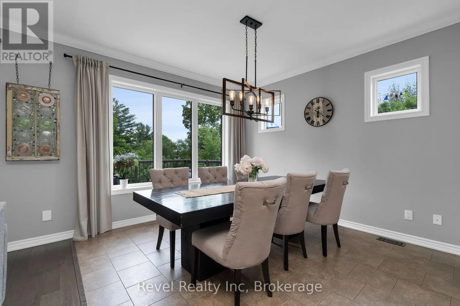 413 RUSS HOWARD DRIVE