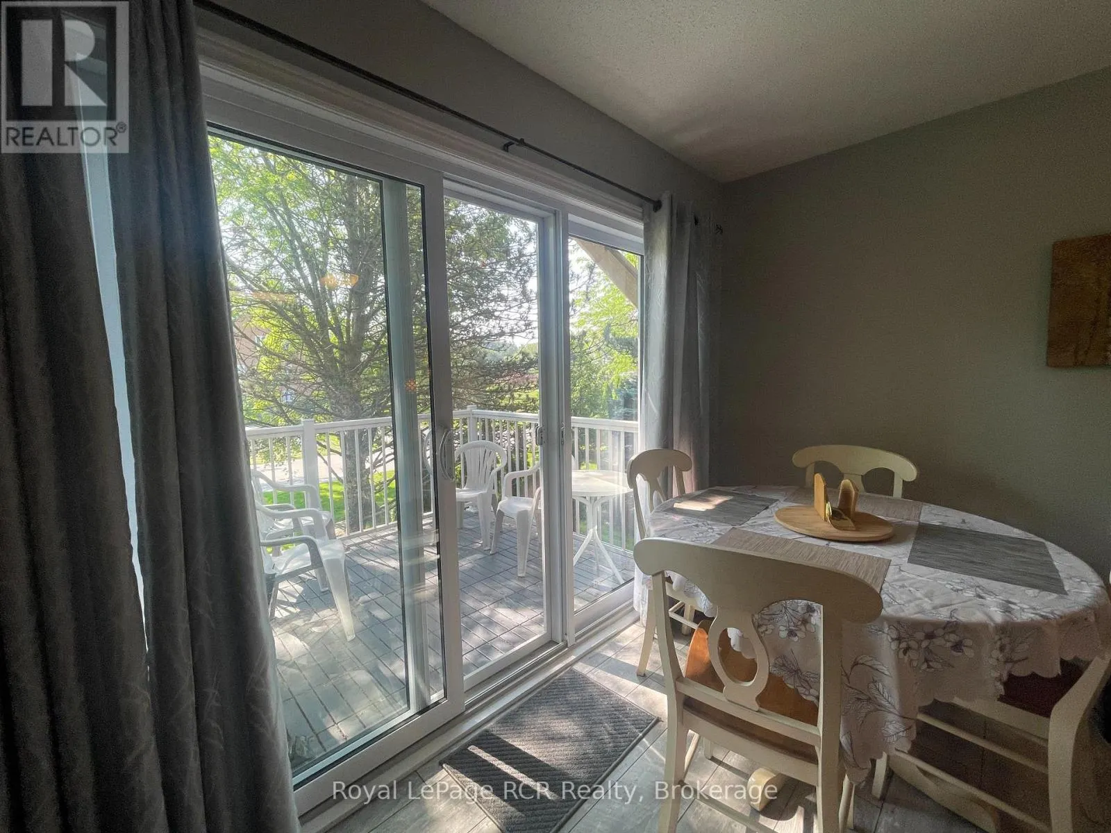 84 - 16 RAMBLING WAY, #84