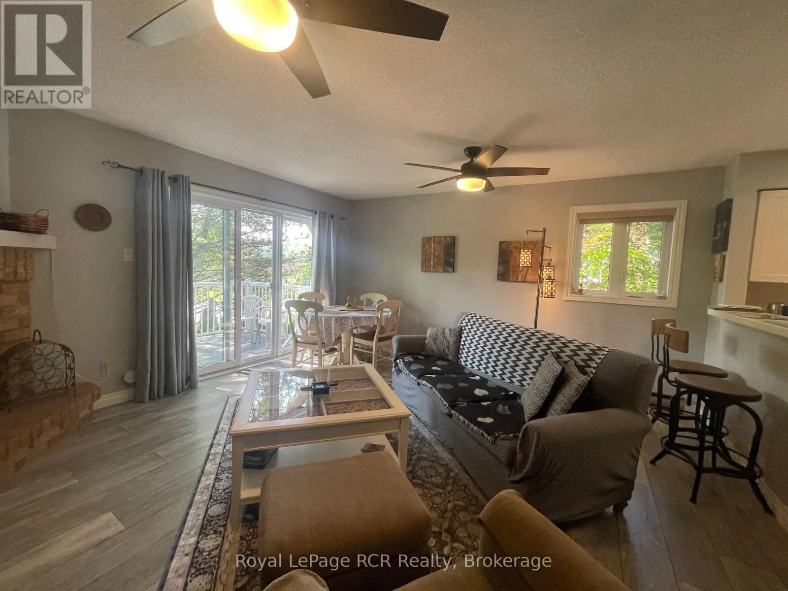 84 - 16 RAMBLING WAY, #84