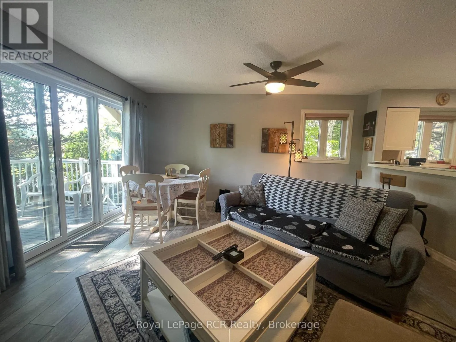 84 - 16 RAMBLING WAY, #84
