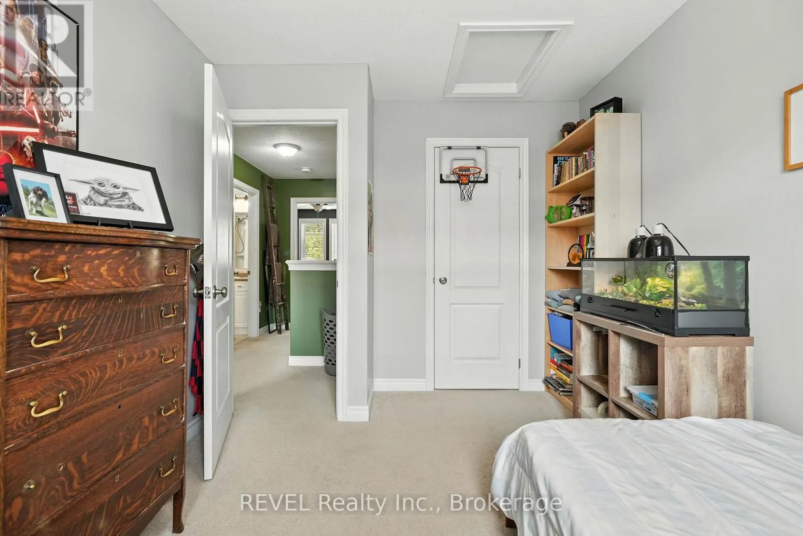 1001 COOK DRIVE