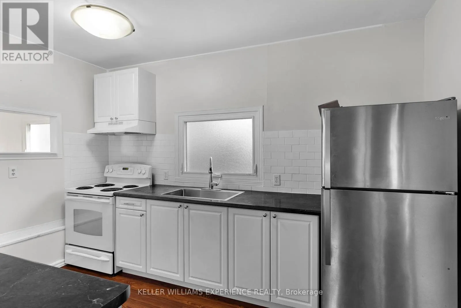 3 COURTLAND STREET