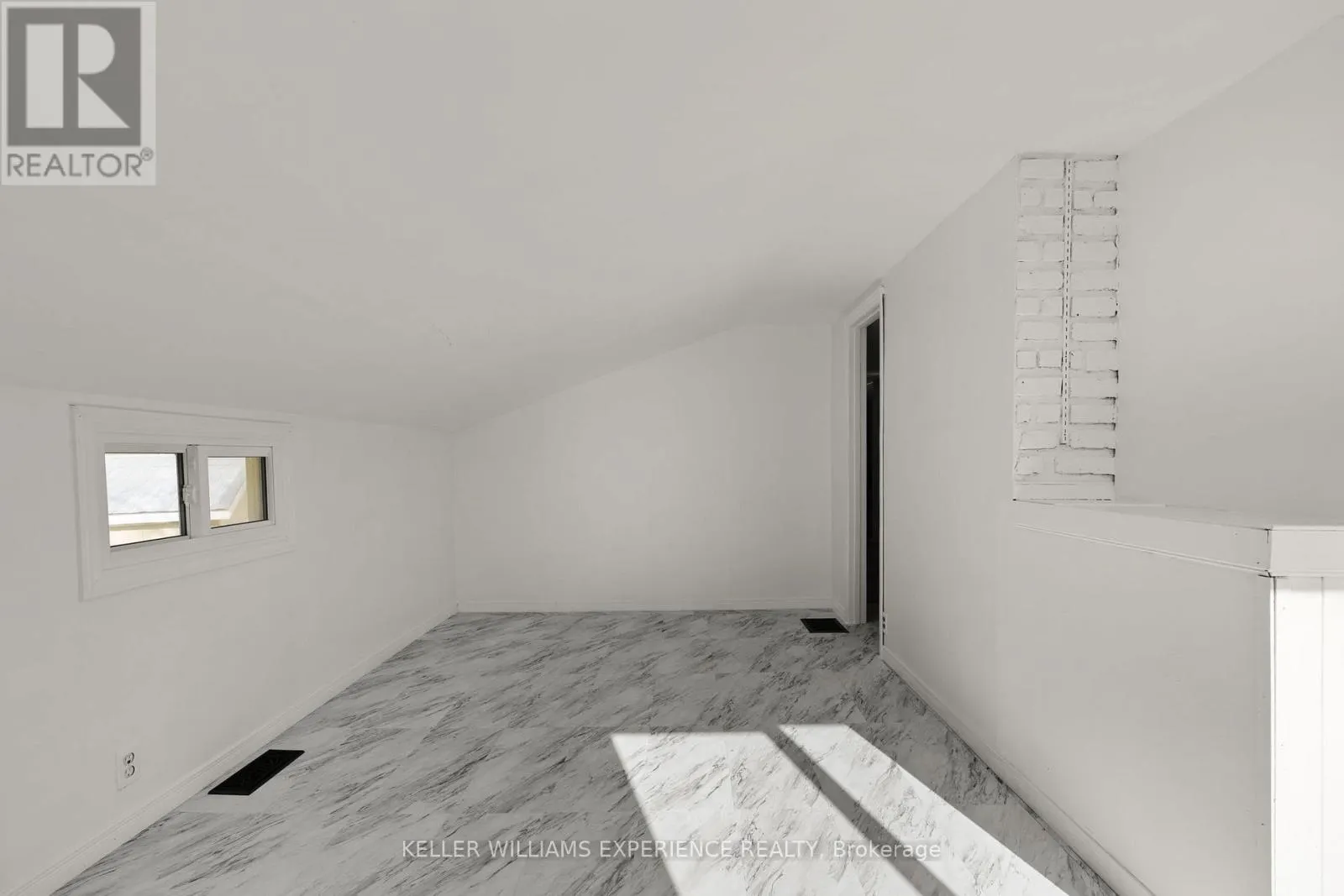 3 COURTLAND STREET